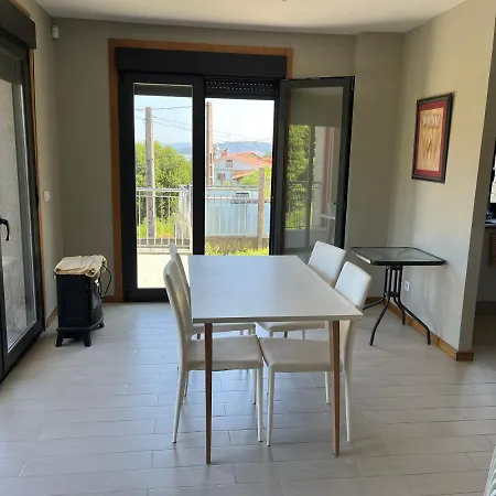 Casa Cerca De La Playa Area-brava Hébergement de vacances